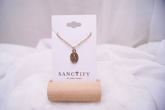 “Itty Bitty” Mary Necklace